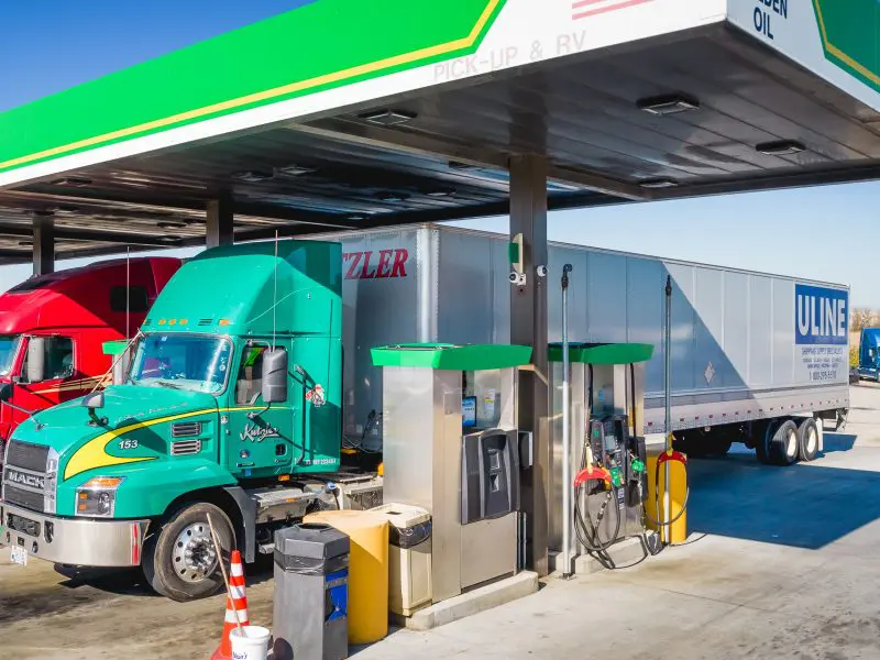 Mobile Payments Reshape the Competitive Landscape for Travel Centers