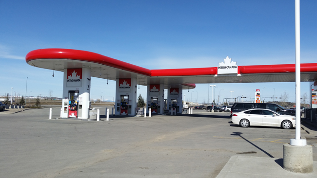 PetroCanadaCalgary-FuelIsland#1JI.jpg
