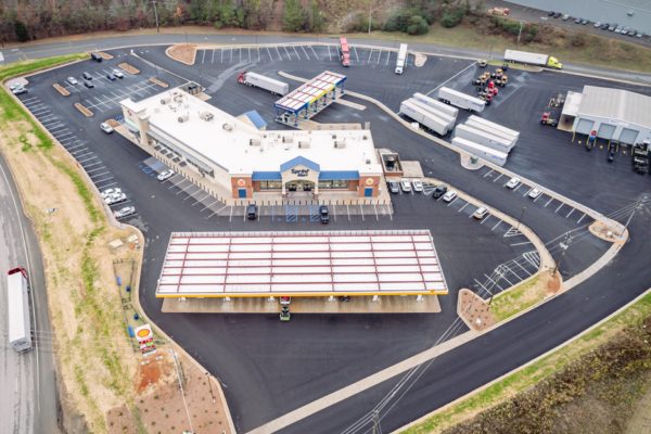 Growth in Freight Tonnage Impacts the Travel Center Industry