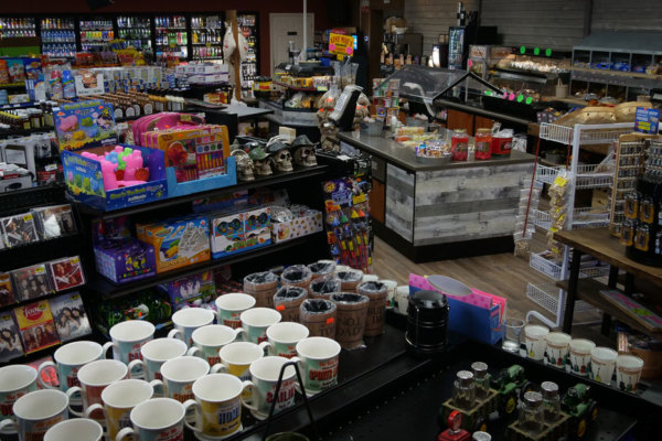 The Tennessean Travel Stop Wins Trucker’s Choice Award for Top Independent Location