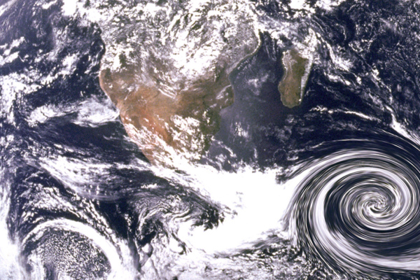 Hurricane Update: Outer Bands Reach Florida, East Coast Disaster Preparations Under Way